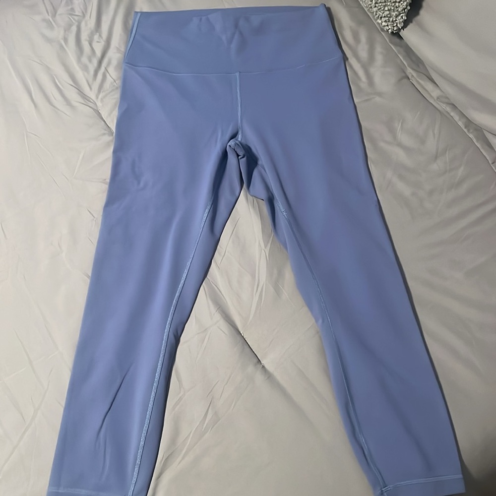 Lululemon Aling high rise crop 23”